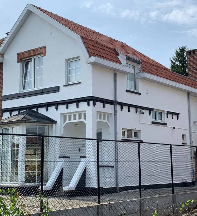Nettoyage et peinture façade - HMPRO Couverture Tours : Peintre en Indre-et-Loire (37) sur Tours  et les alentours.  : Nettoyage et peinture façade : traitement anti-mousse, imperméabilisation, ravalement peinture façade, boiserie, ferronnerie en Indre-et-Loire (37) sur Tours  et les alentours.